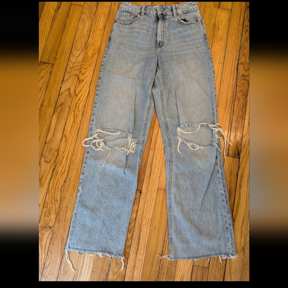 Dynamite Heidi Light Blue Distressed Jeans